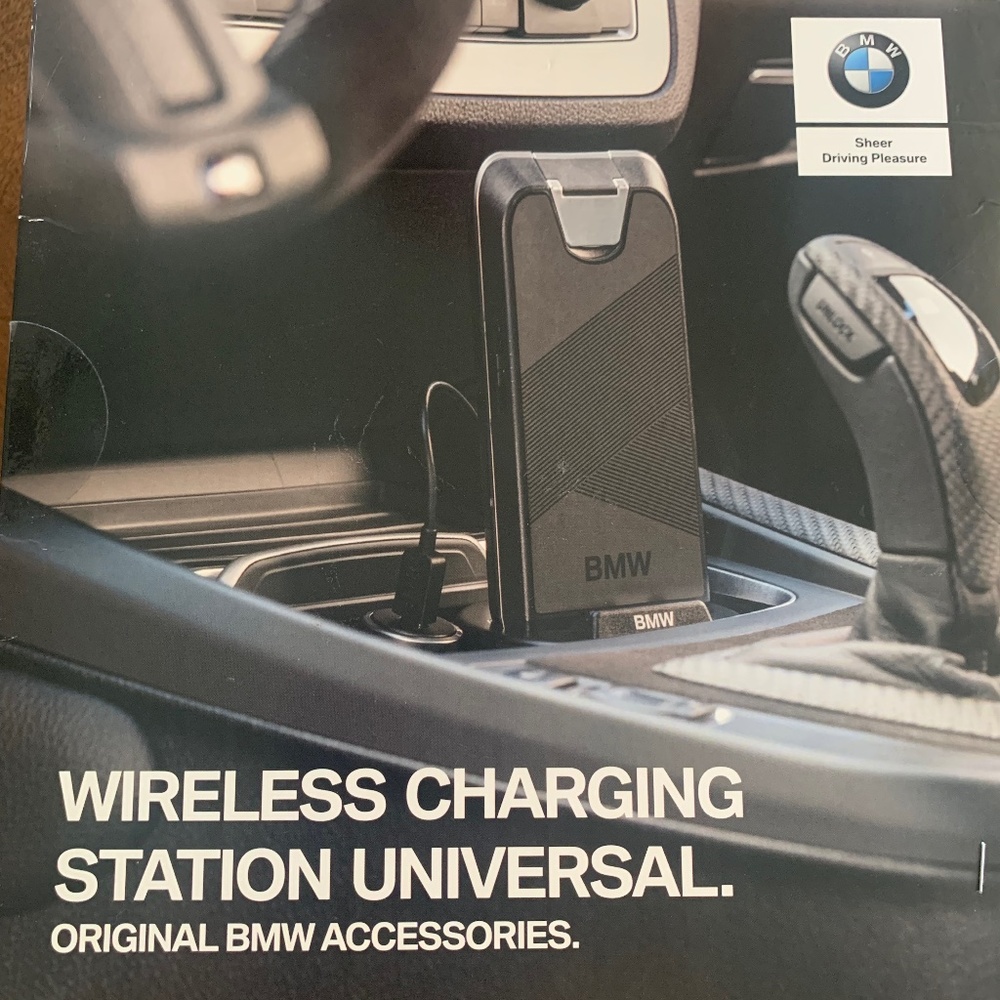 BMW Wireless Charging Station